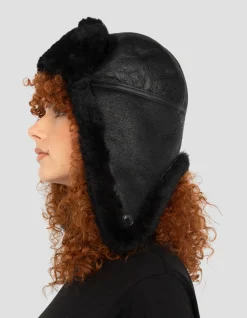 Chapka noire badgée, mouton double face - NOIR